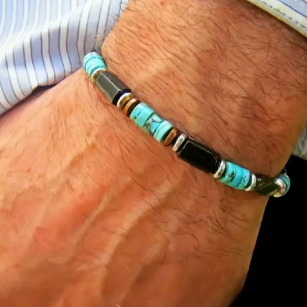 Men's Turquoise and Black Beaded Bracelet - Casual Everyday Style